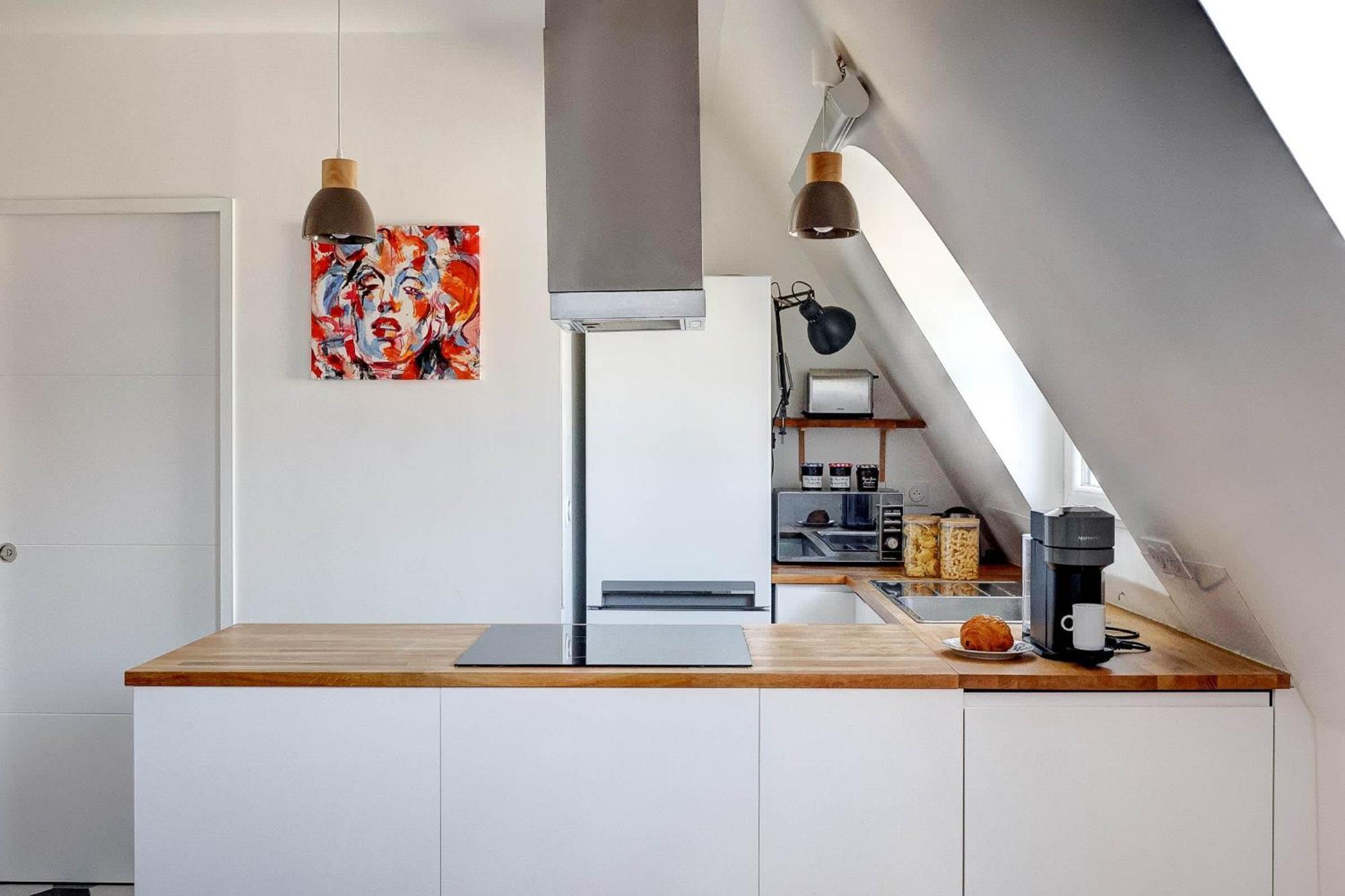 Appartement Champs-elysees - 1br - Cityapartmentstay Parijs